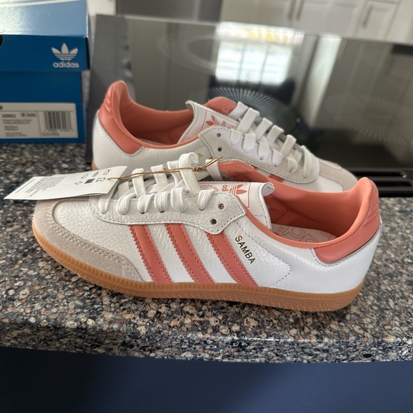 adidas Shoes - adidas Samba Women’s Sneakers White and Coral Pink